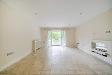 Wood Road, Hindhead, GU26 photo 12