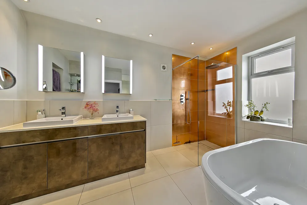Taylor Avenue, Richmond, TW9 photo 11
