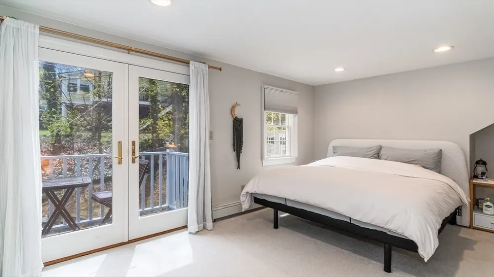 51 Lynn Fells Pkwy, Melrose, MA 02176