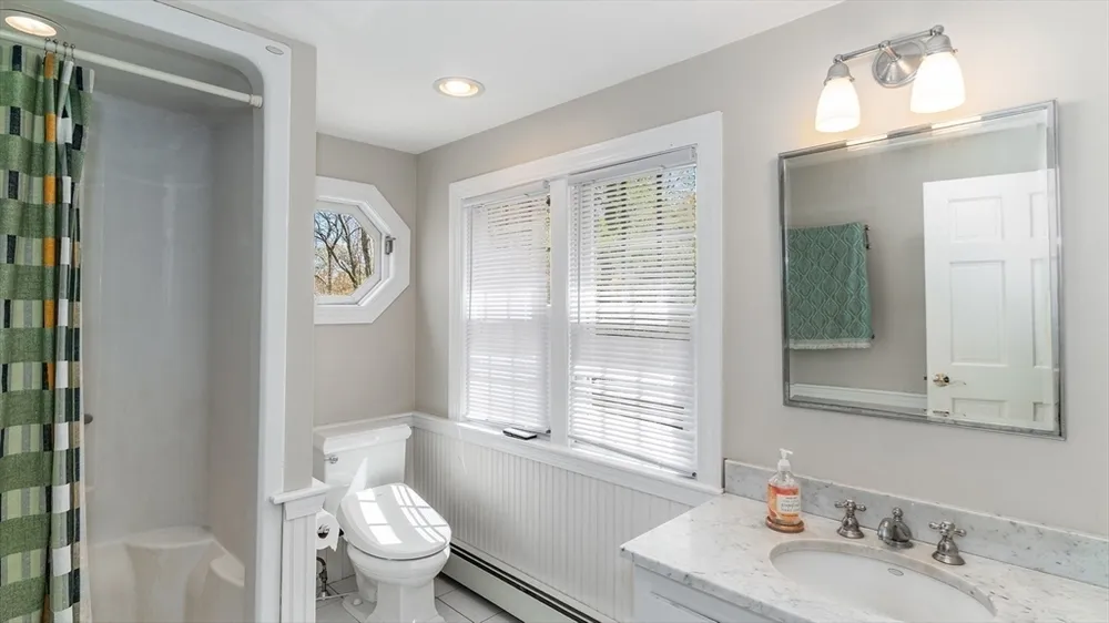 51 Lynn Fells Pkwy, Melrose, MA 02176