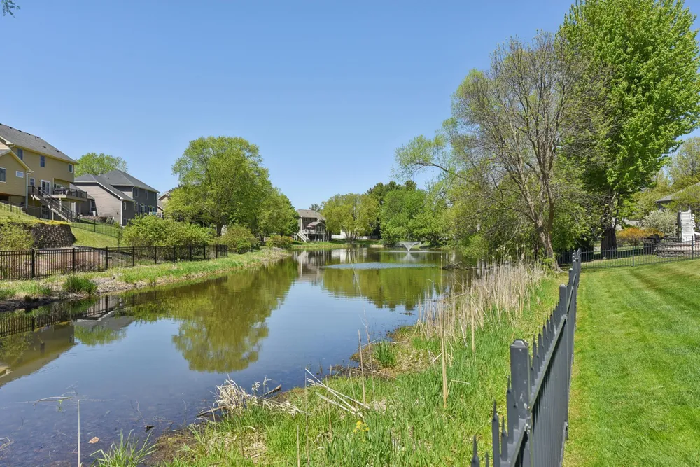 10145 Powers Lake Trail, Woodbury, MN 55129