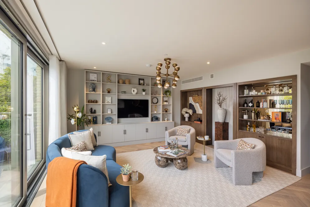 Horseferry Road, London, SW1P photo 3