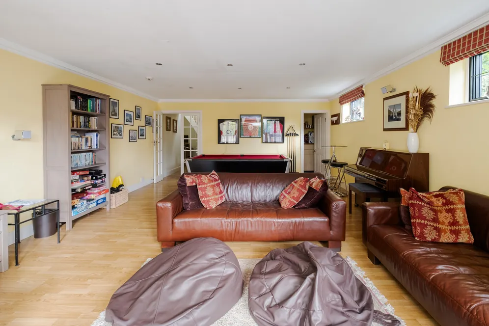 Linden Road, London, N10 photo 12