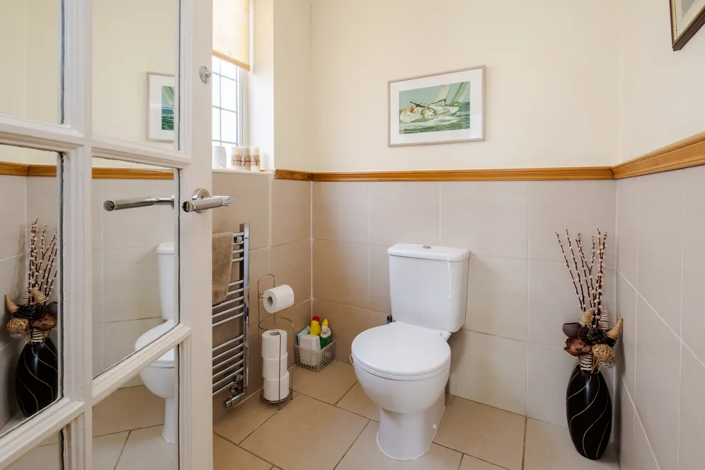 Linden Road, London, N10 photo 34