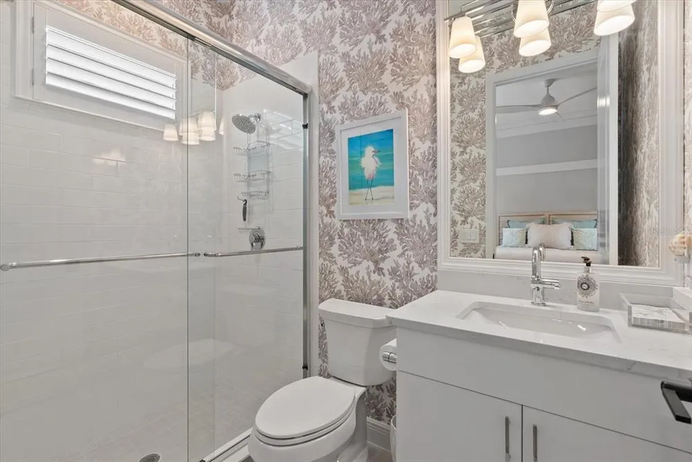 6353 Isla Del Ray Ave, Sarasota, FL 34240