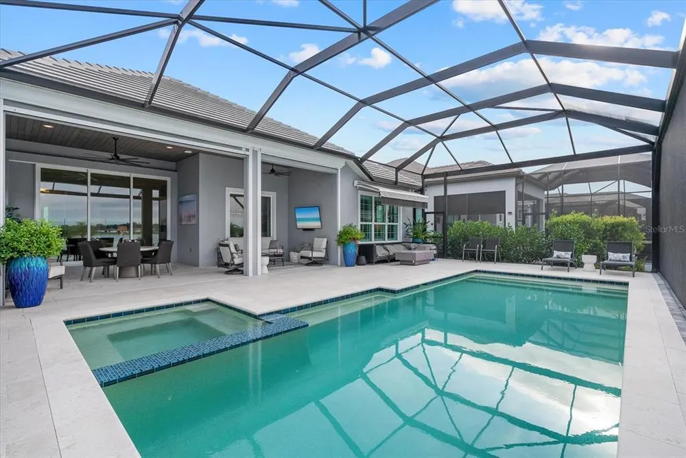 6353 Isla Del Ray Ave, Sarasota, FL 34240
