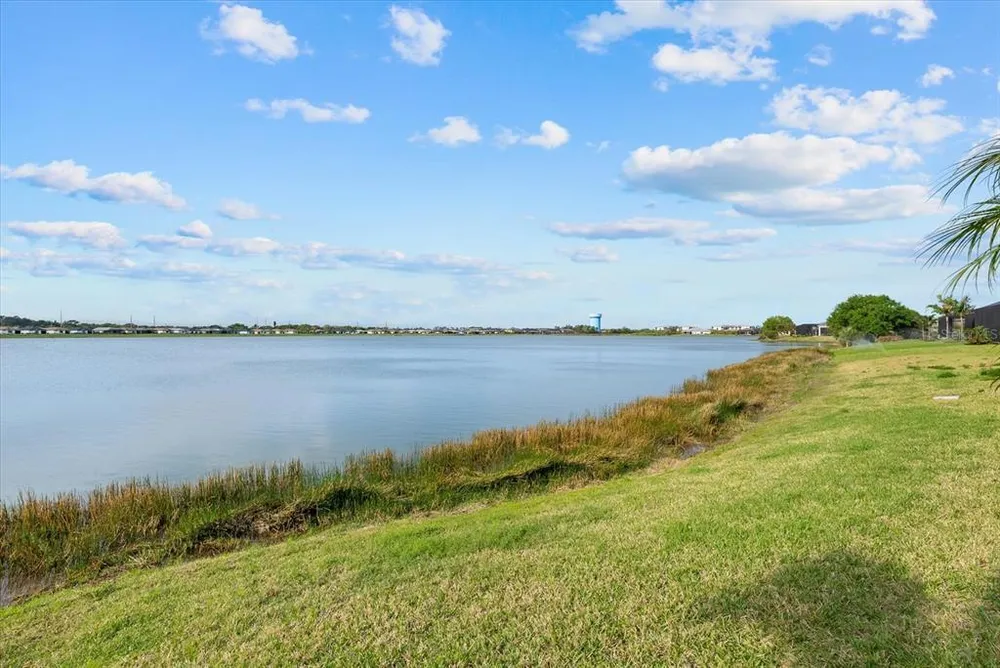 6353 Isla Del Ray Ave, Sarasota, FL 34240
