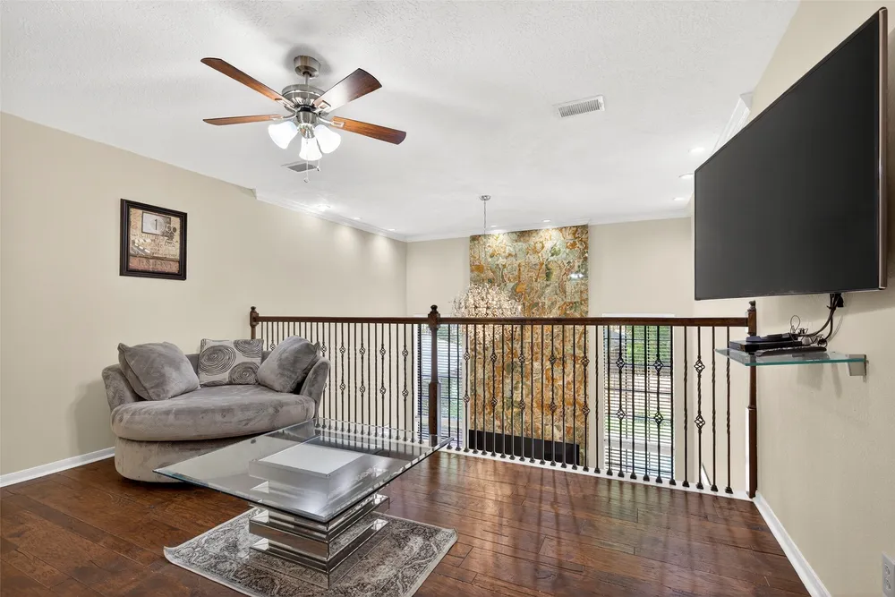 14 Treestar Pl, The Woodlands, TX 77381