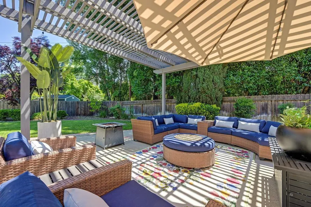 3645 Las Pasas Way, Sacramento, CA 95864