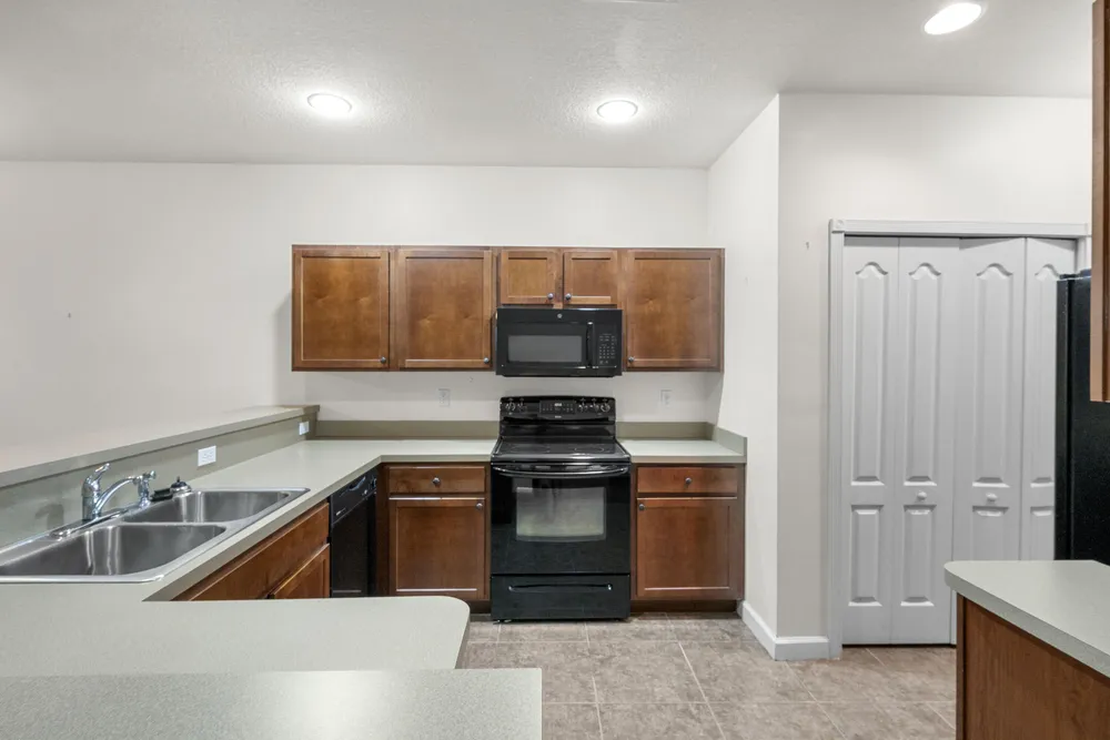 2545 Creekside Dr, Fort Pierce, FL 34981