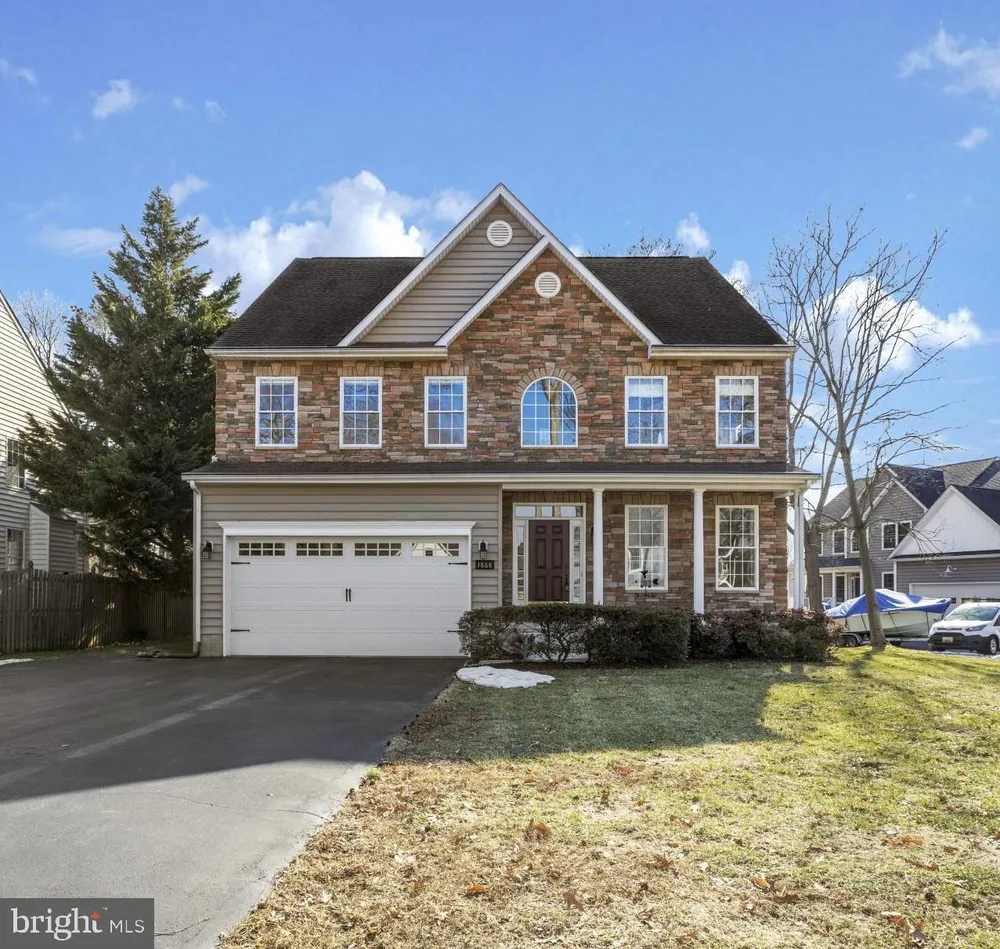 1868 Roberta Dr, Chester, MD 21619-2298