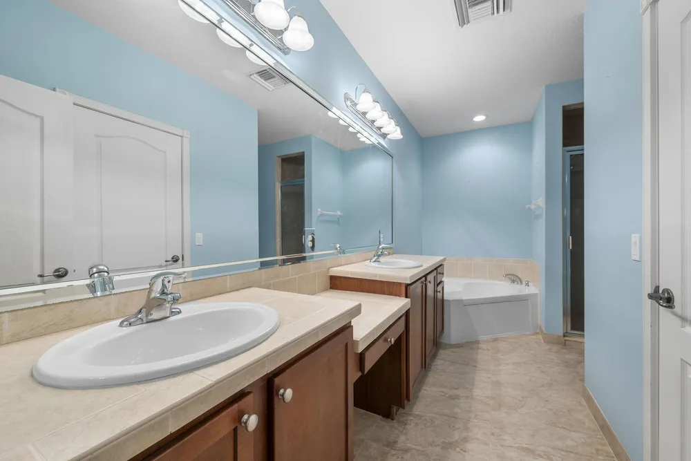 2545 Creekside Dr, Fort Pierce, FL 34981