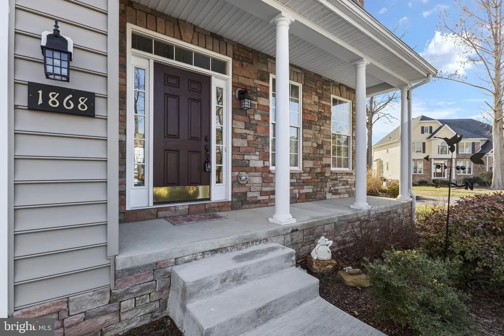 1868 Roberta Dr, Chester, MD 21619-2298