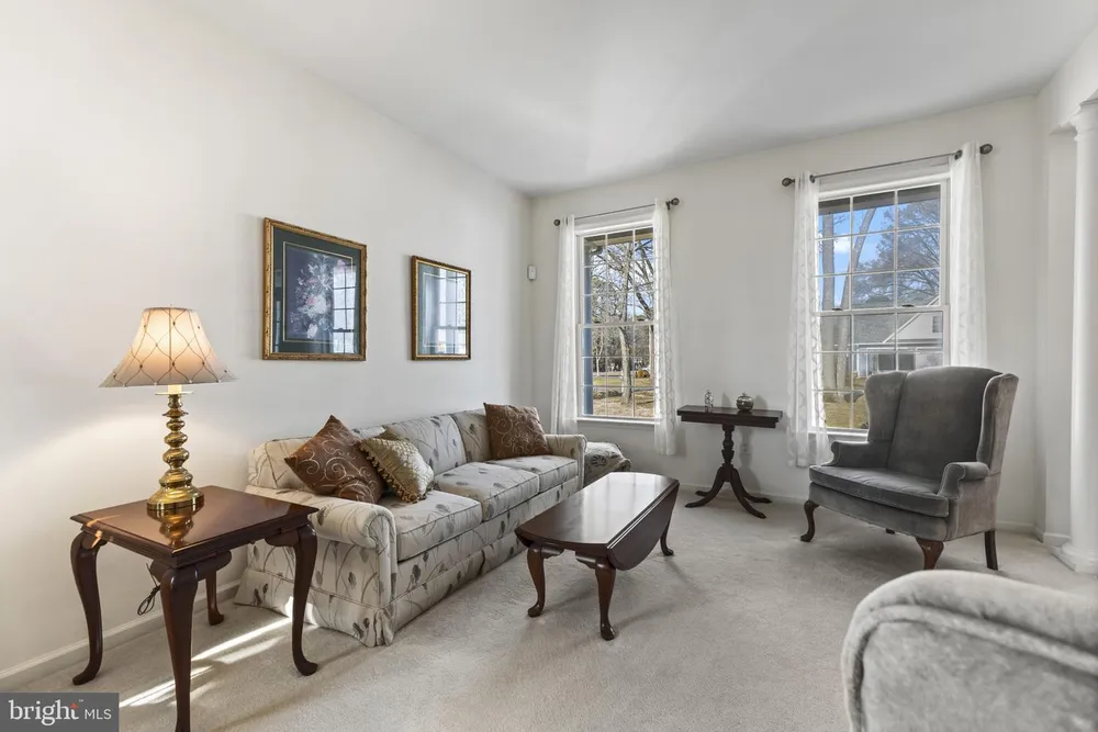 1868 Roberta Dr, Chester, MD 21619-2298