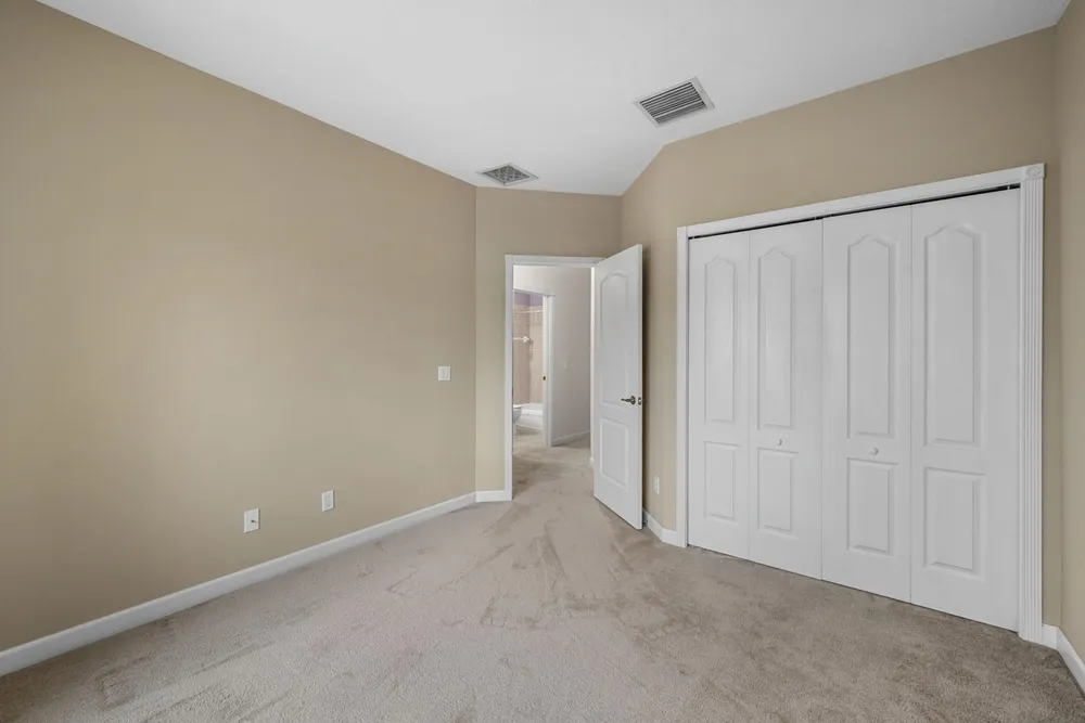 2545 Creekside Dr, Fort Pierce, FL 34981