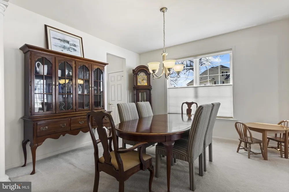 1868 Roberta Dr, Chester, MD 21619-2298