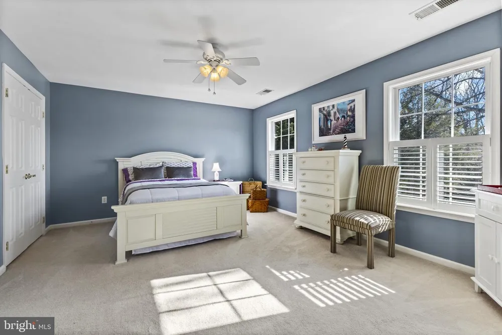 1868 Roberta Dr, Chester, MD 21619-2298