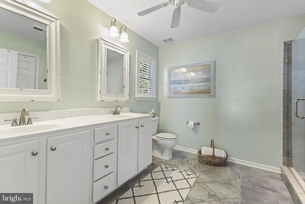 1868 Roberta Dr, Chester, MD 21619-2298