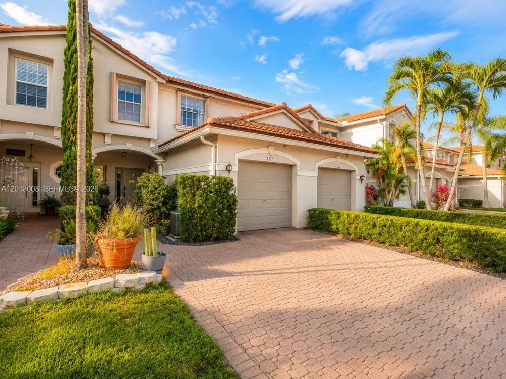 8327 Via Leonessa, Boca Raton, FL 33433