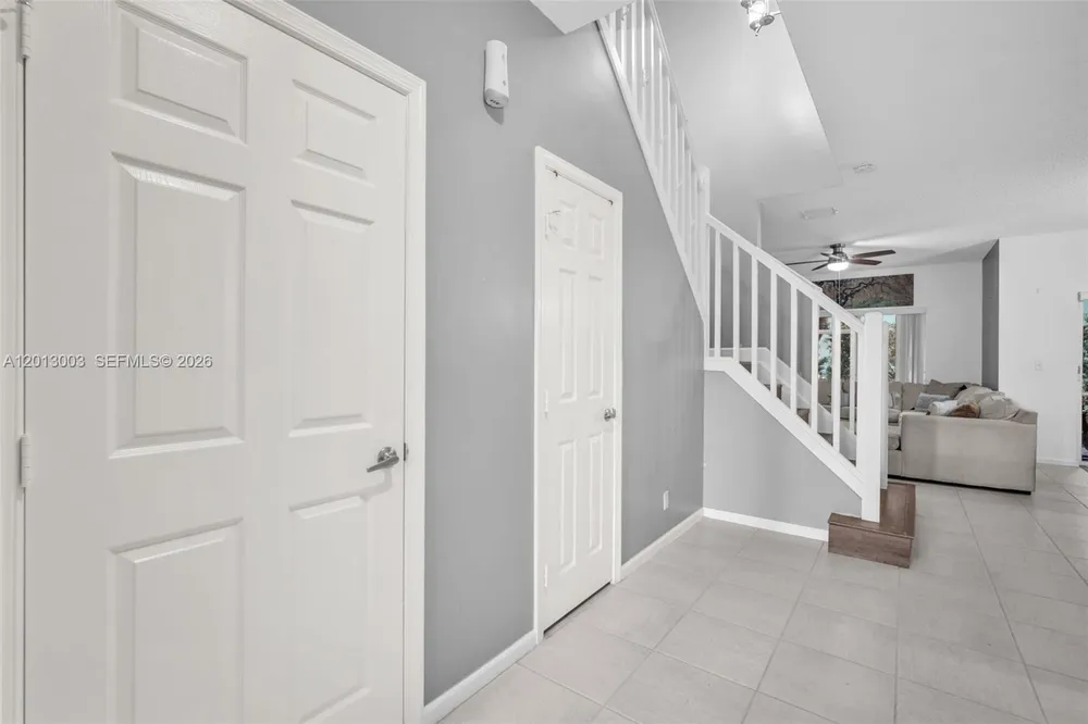 8327 Via Leonessa, Boca Raton, FL 33433