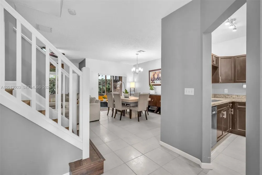 8327 Via Leonessa, Boca Raton, FL 33433
