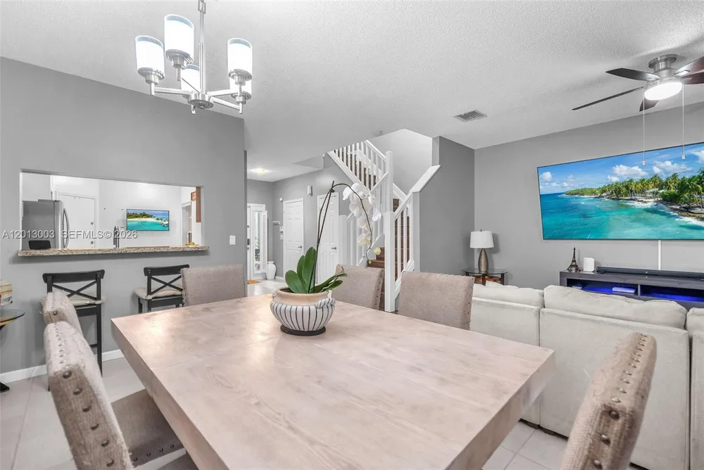 8327 Via Leonessa, Boca Raton, FL 33433
