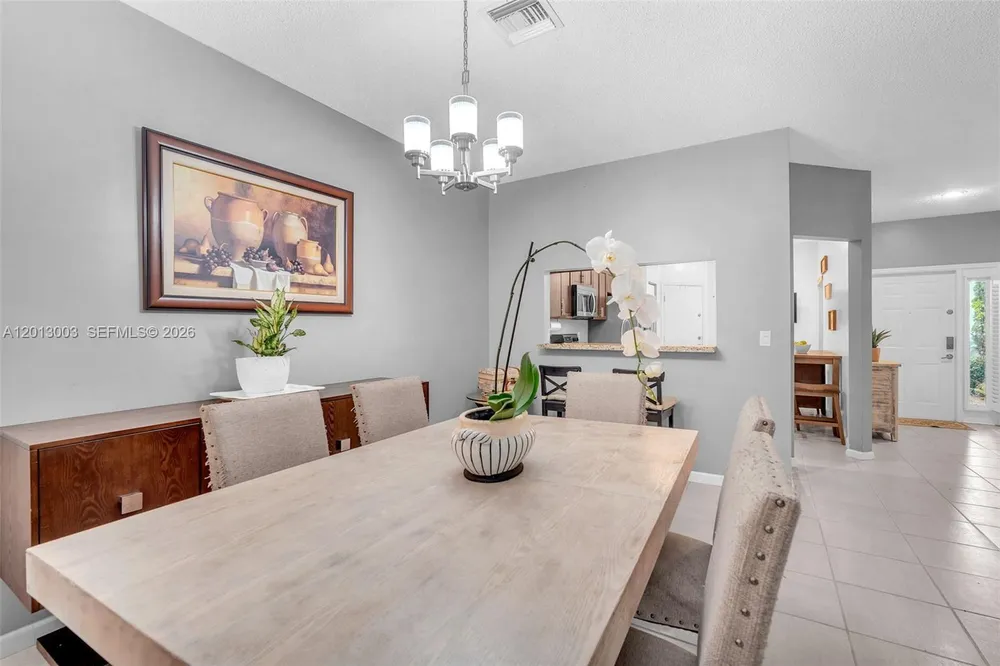 8327 Via Leonessa, Boca Raton, FL 33433