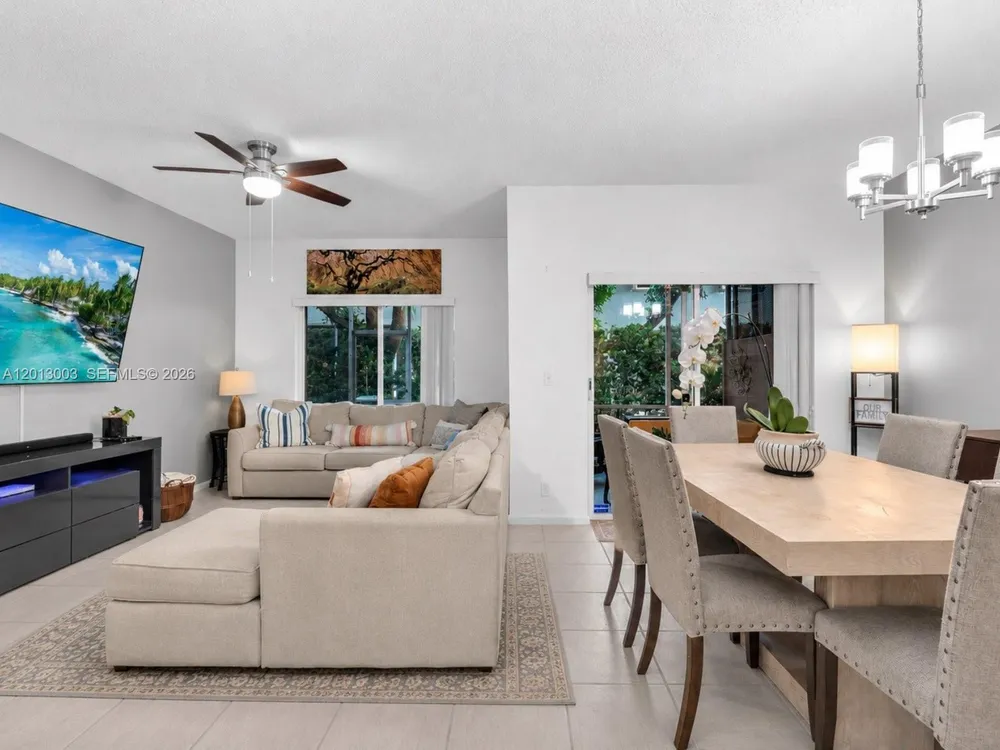 8327 Via Leonessa, Boca Raton, FL 33433