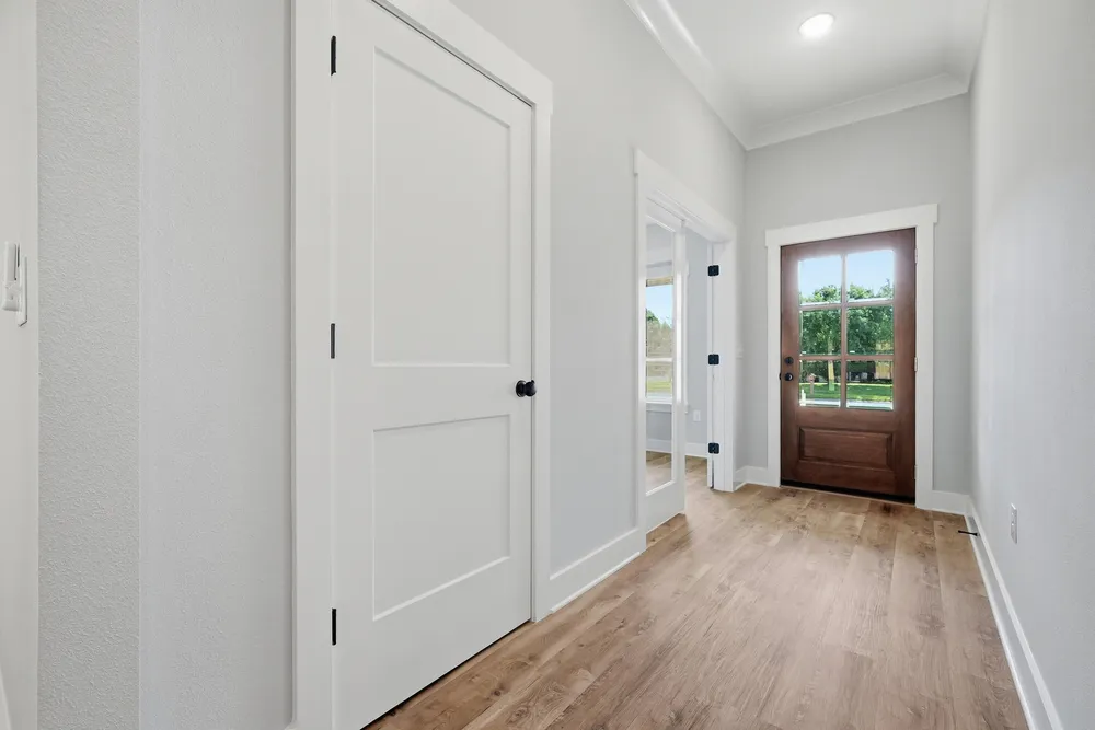 368 Coral Dr SW, Fort Walton Beach, FL 32548