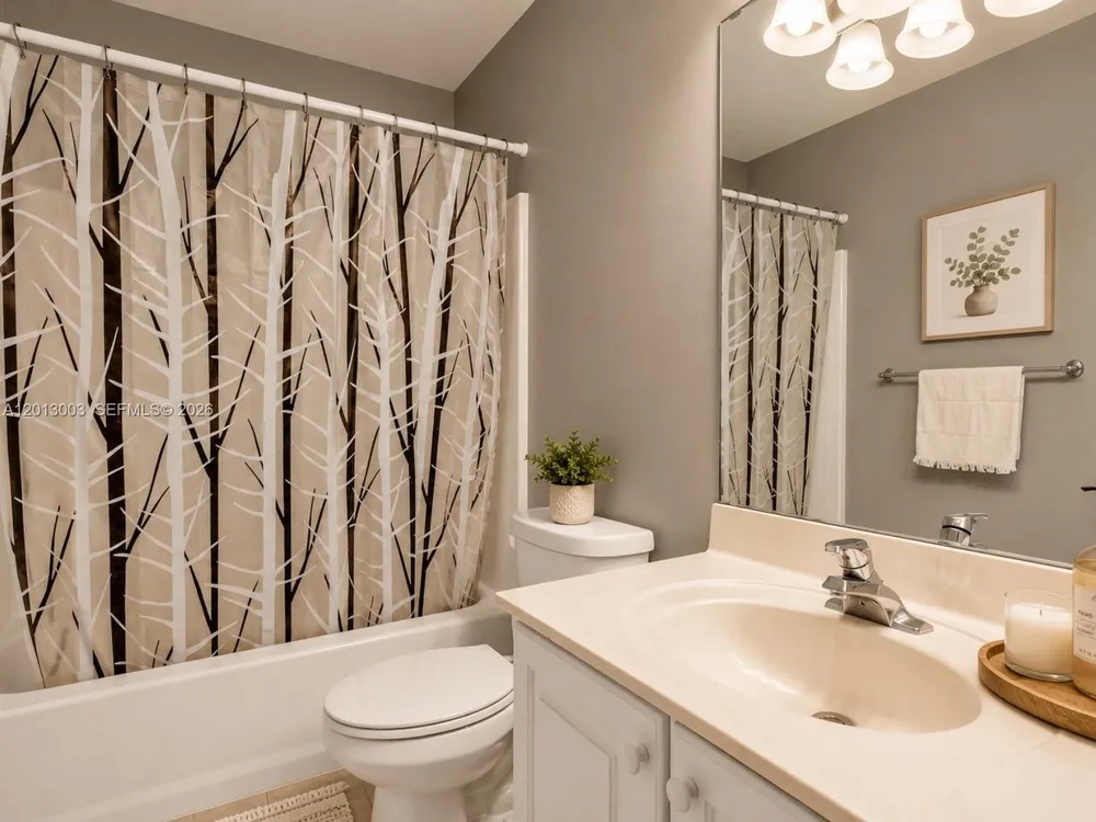 8327 Via Leonessa, Boca Raton, FL 33433