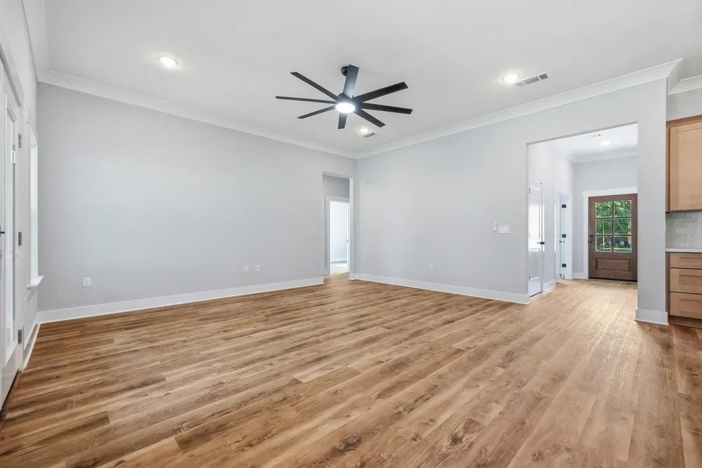 368 Coral Dr SW, Fort Walton Beach, FL 32548