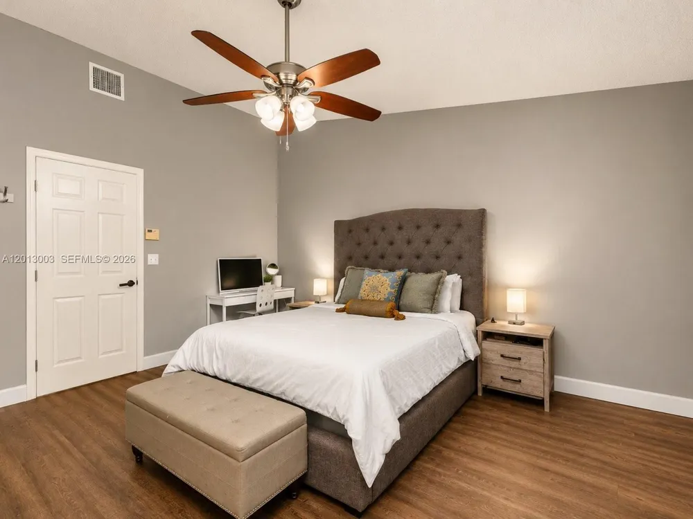 8327 Via Leonessa, Boca Raton, FL 33433