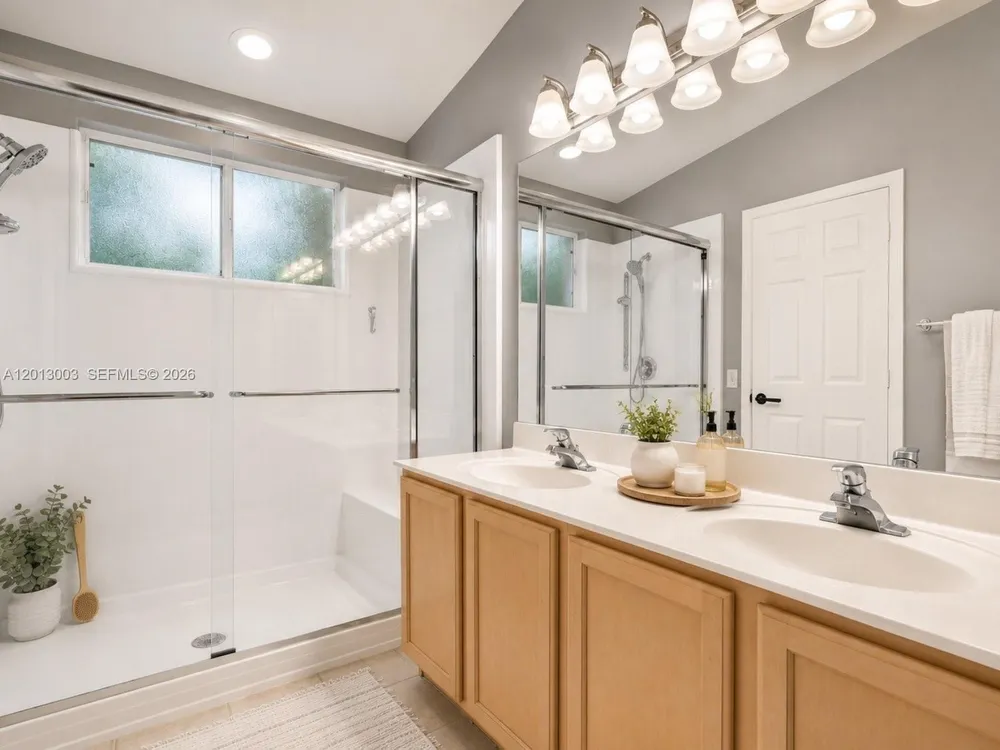8327 Via Leonessa, Boca Raton, FL 33433