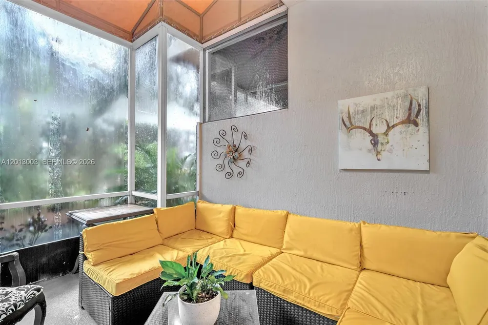8327 Via Leonessa, Boca Raton, FL 33433