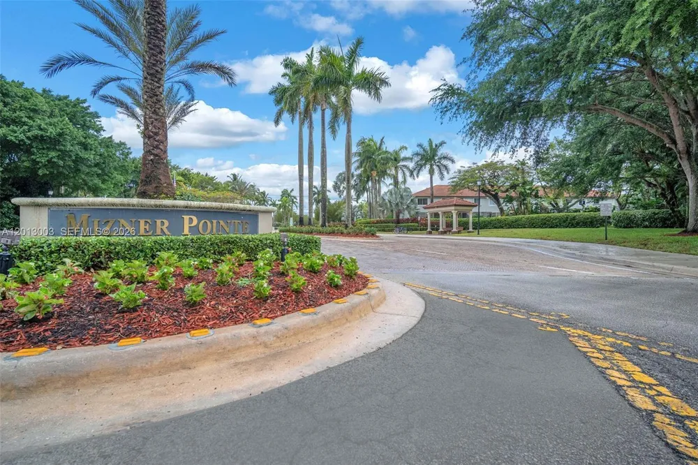 8327 Via Leonessa, Boca Raton, FL 33433