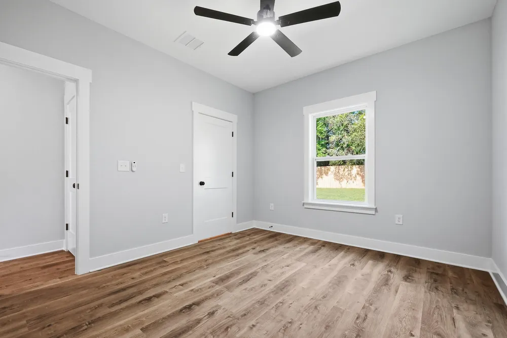 368 Coral Dr SW, Fort Walton Beach, FL 32548