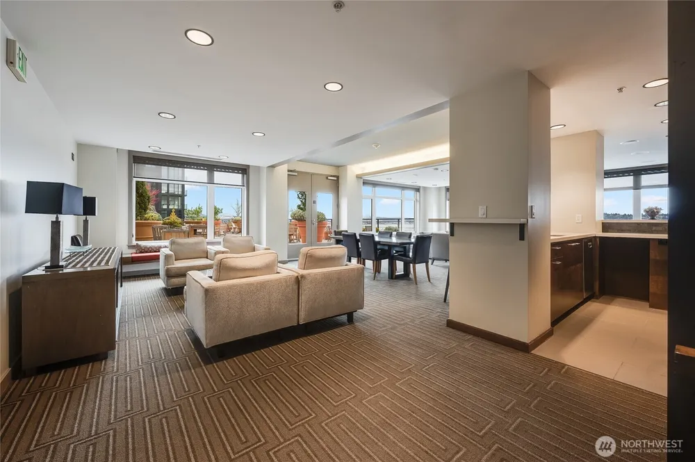 2607 Western Ave, Seattle, WA 98121