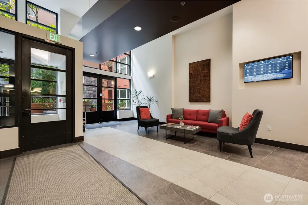 2607 Western Ave, Seattle, WA 98121