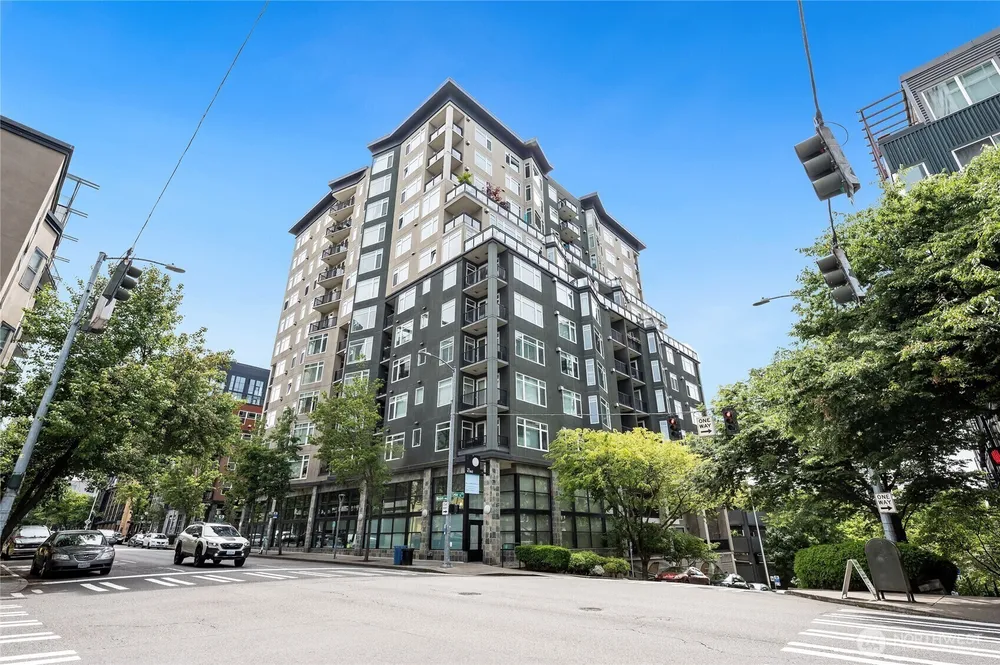 2607 Western Ave, Seattle, WA 98121