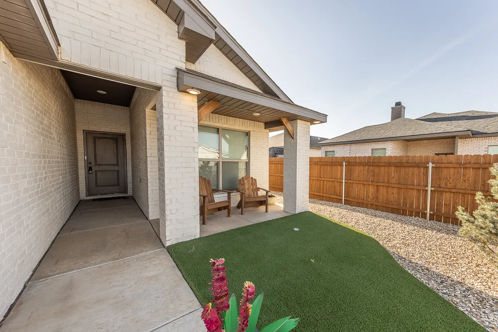 2928 Abbeville Ave, Wolfforth, TX 79382