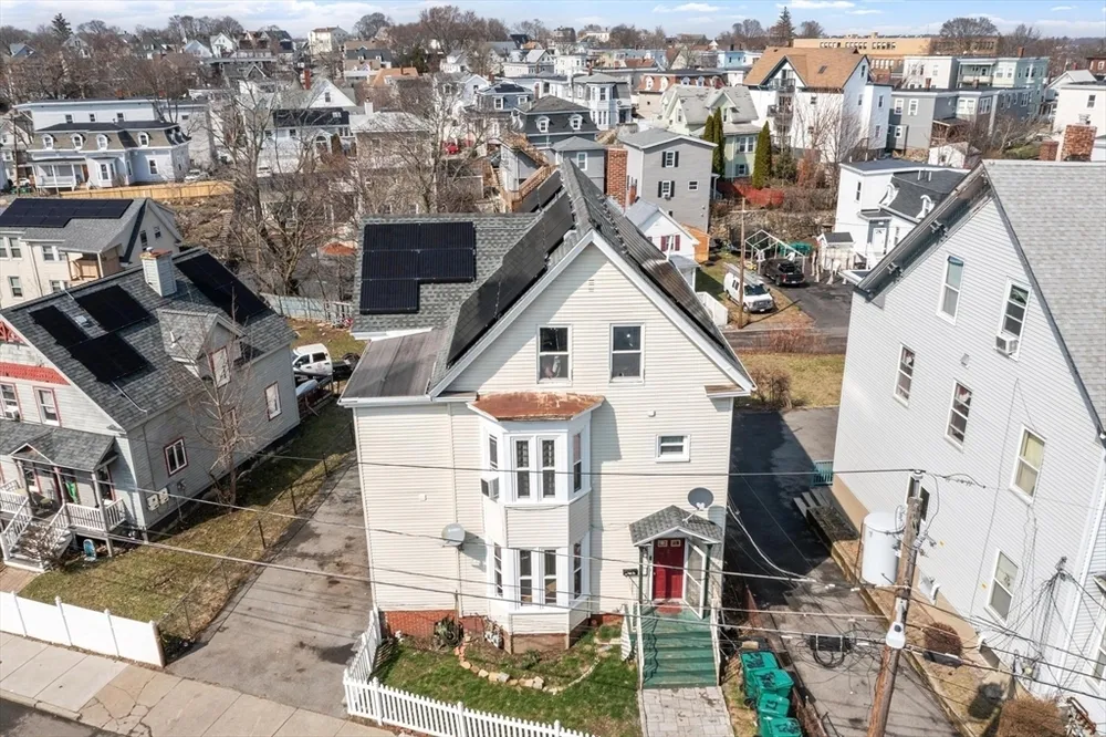51 High Rock St, Lynn, MA 01902