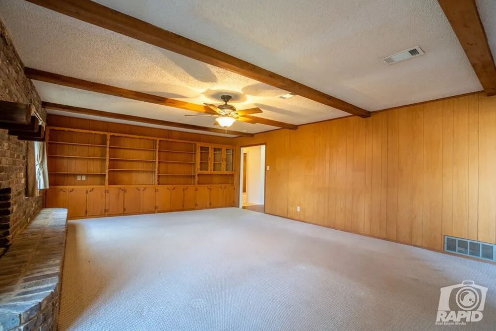 2936 Cumberland Dr, San Angelo, TX 76904-6163