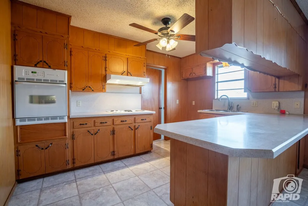 2936 Cumberland Dr, San Angelo, TX 76904-6163