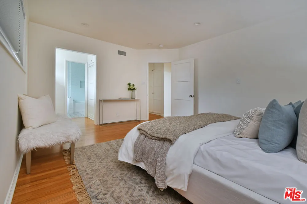 12609 Milbank St, Studio City, CA 91604