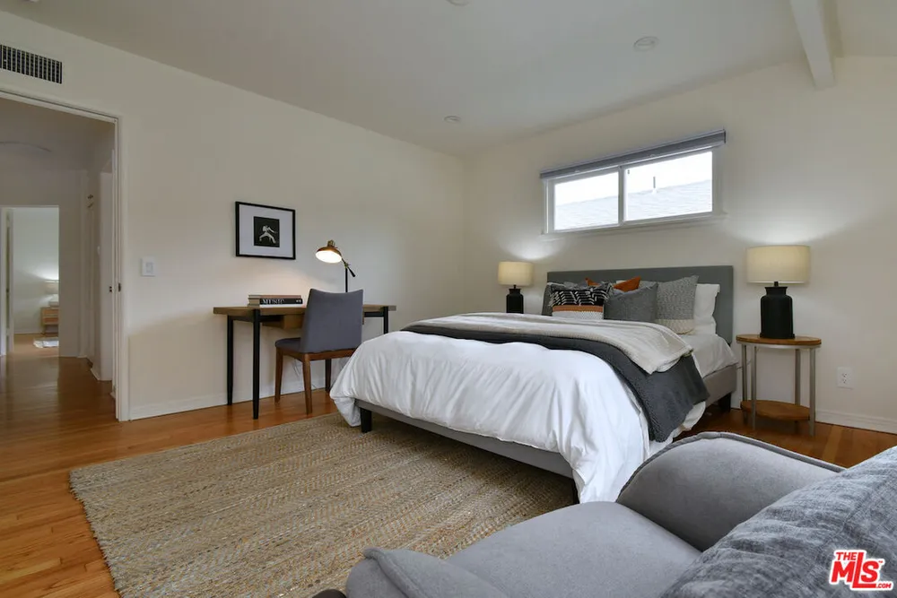 12609 Milbank St, Studio City, CA 91604