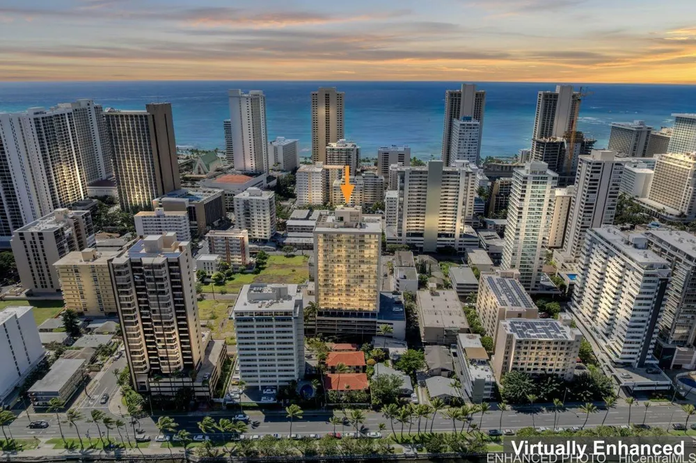 2452 Tusitala St, Honolulu, HI 96815