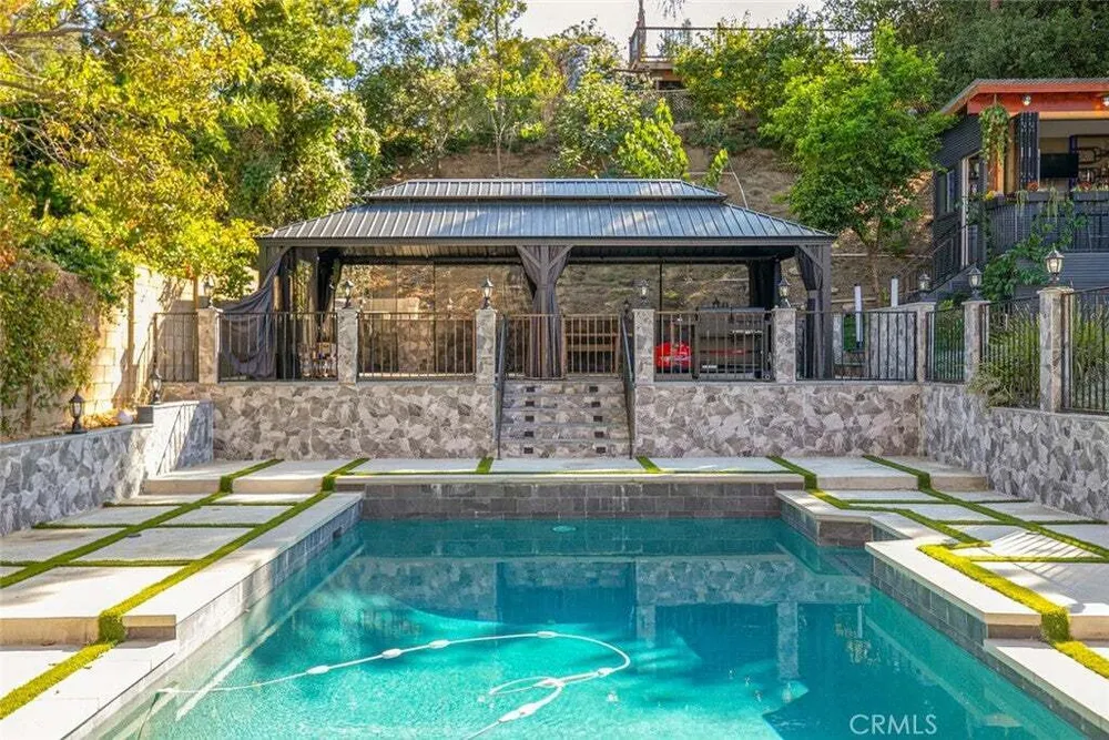 18810 Kirkcolm Ln, Porter Ranch, CA 91326