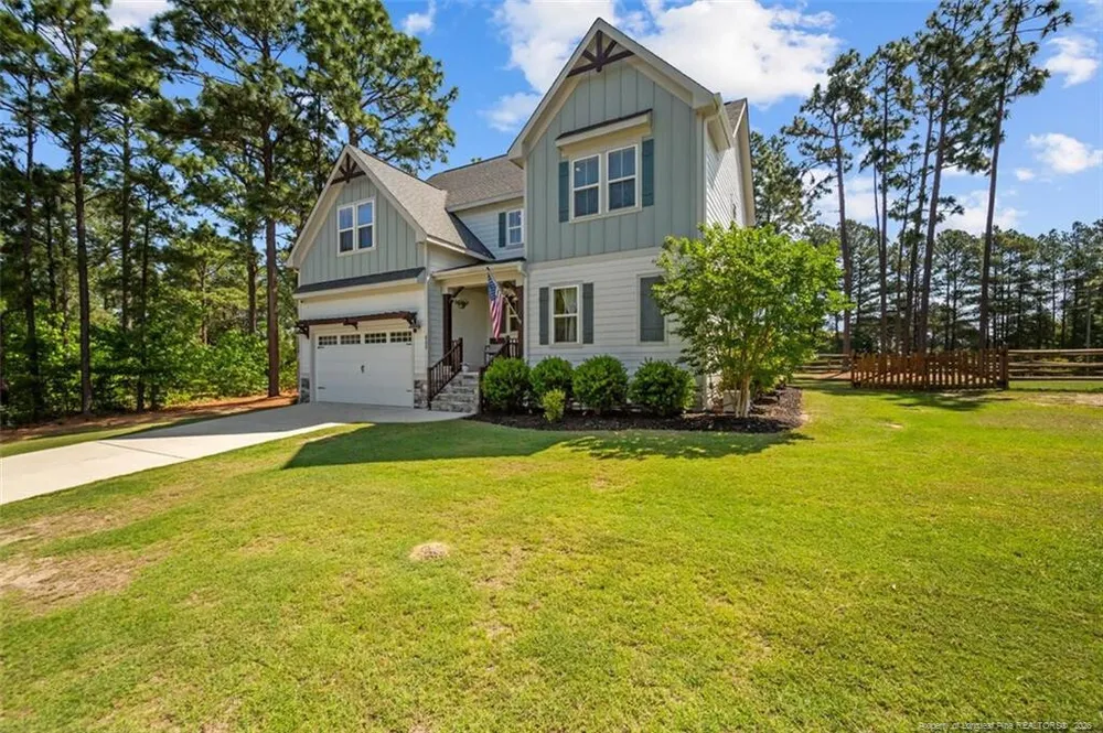 600 Trinity Ct, Carthage, NC 28327