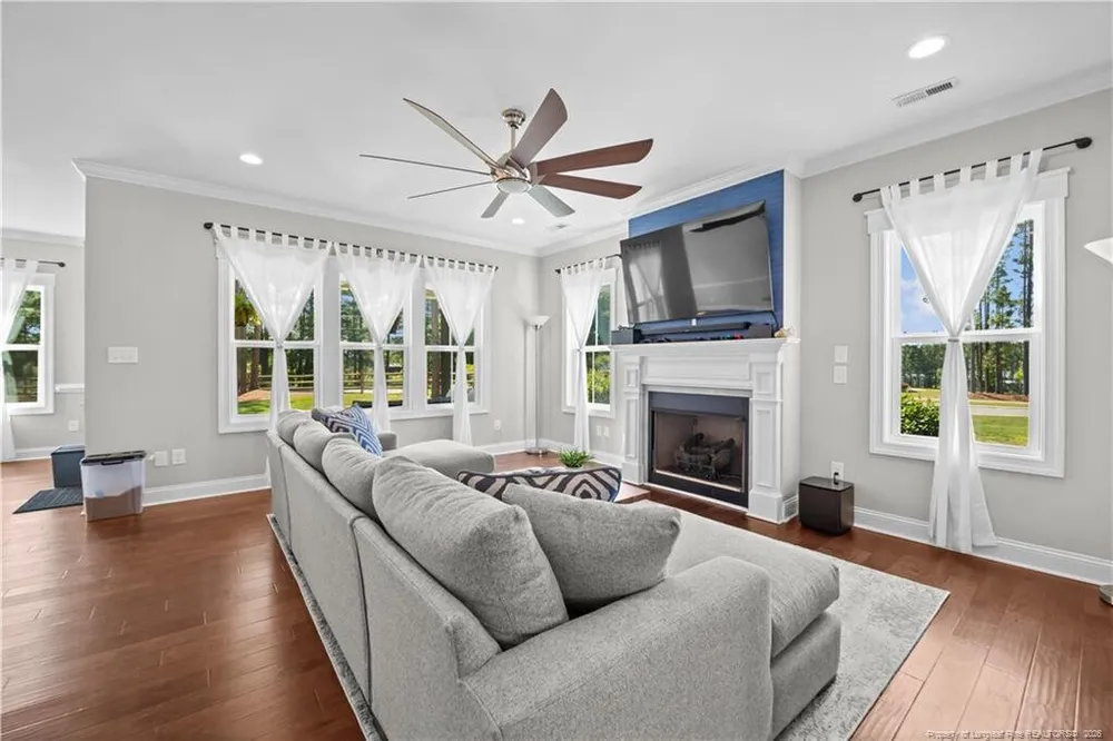 600 Trinity Ct, Carthage, NC 28327