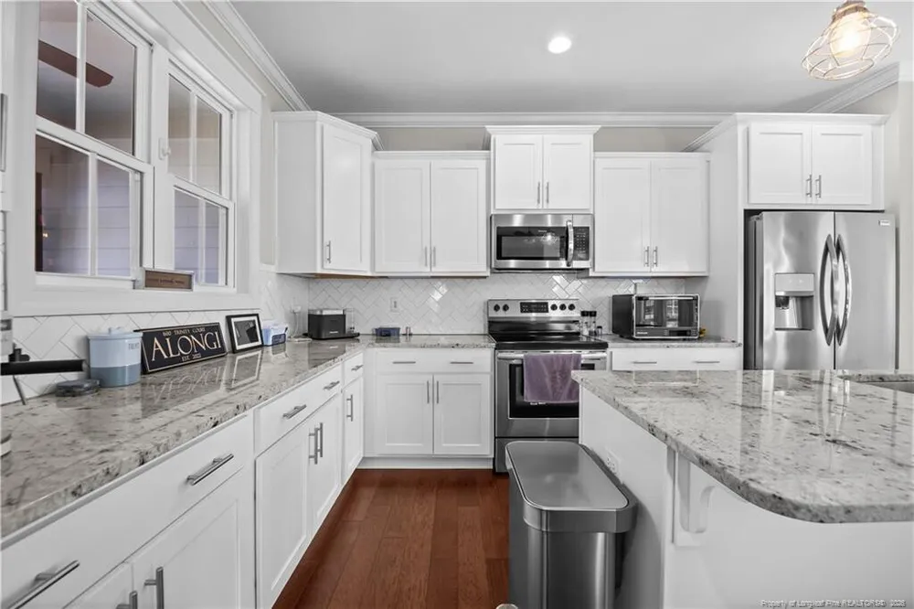 600 Trinity Ct, Carthage, NC 28327
